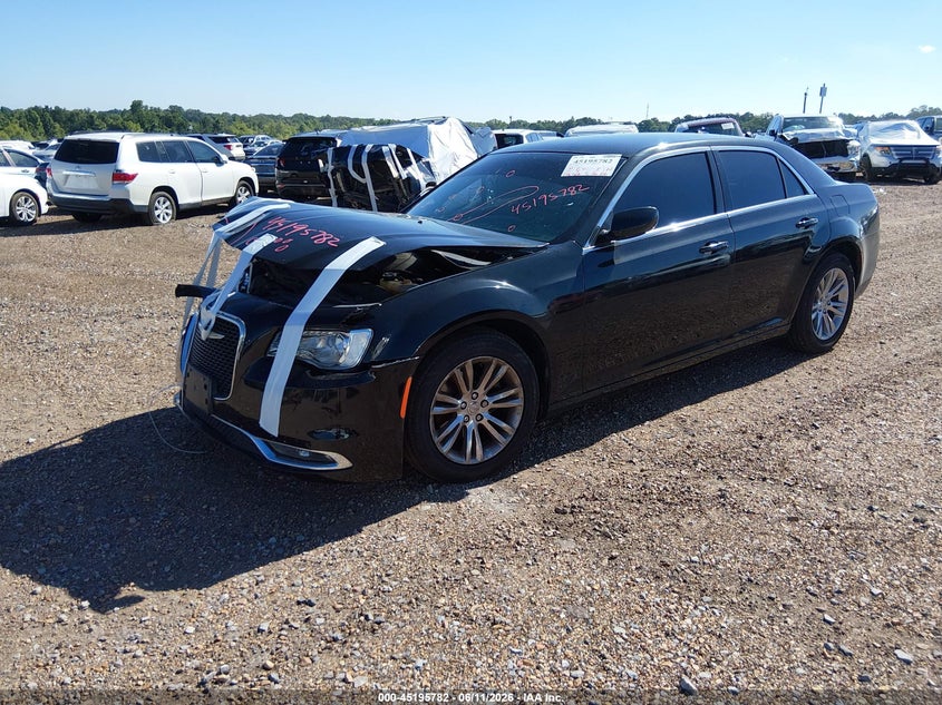 Vin: 2c3ccaag6jh137287, lot: 45693510, chrysler 300 touring 20182