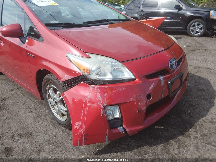 2011 TOYOTA PRIUS auction photo 6