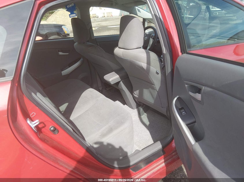 2011 TOYOTA PRIUS auction photo 8