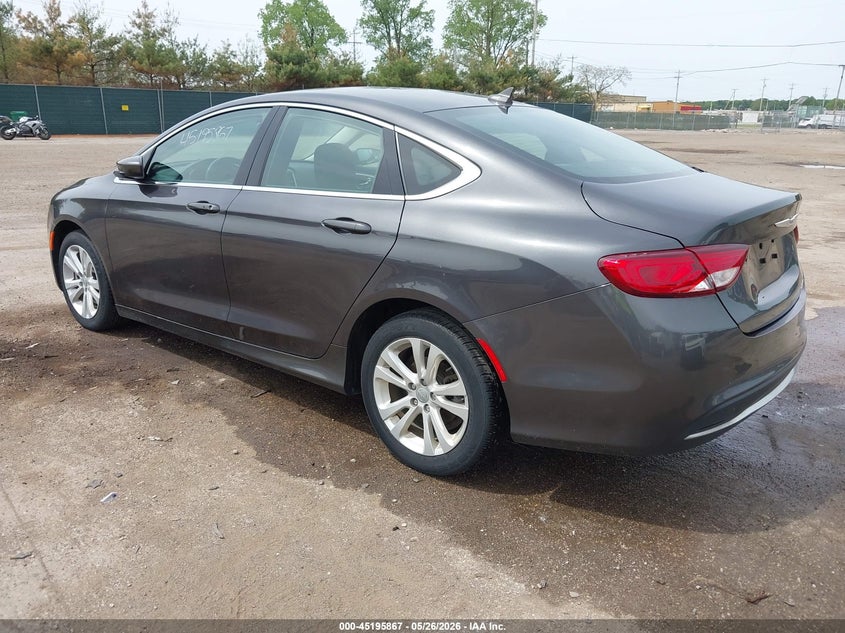 2016 CHRYSLER 200 auction photo 3