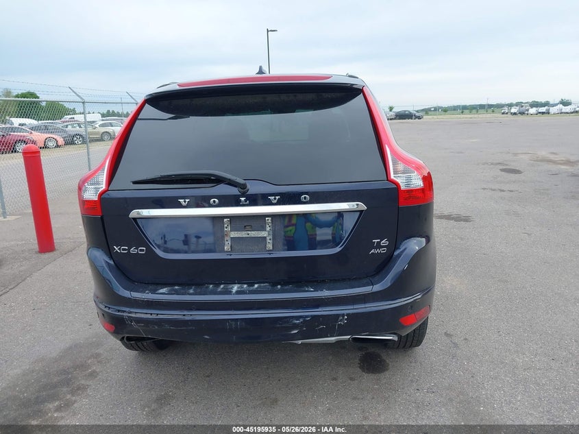 2016 VOLVO XC60 auction photo 6