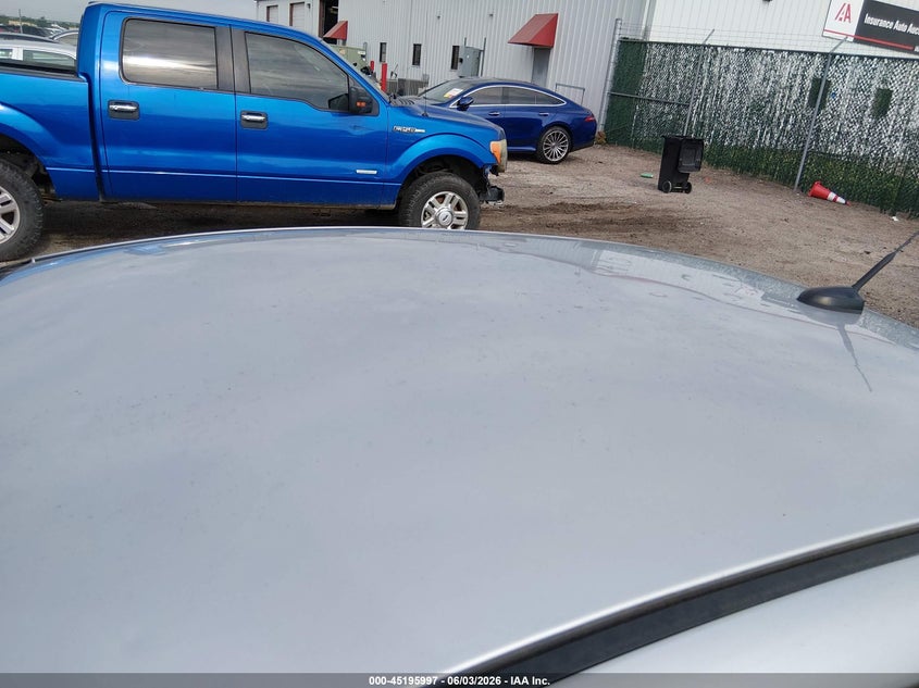 VIN 3FADP4BJ2HM169252 2017 FORD FIESTA SE
