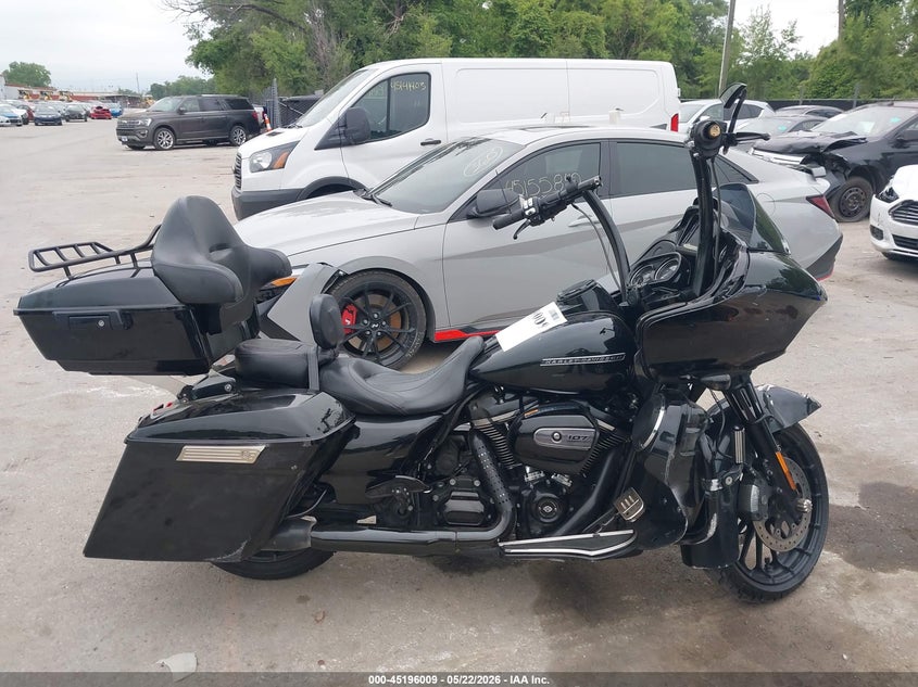 2018 Harley-Davidson Fltrxs Road Glide Special VIN: 1HD1KTC16JB613832 Lot: 45196009