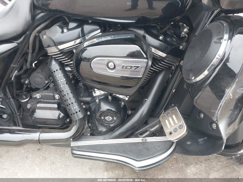 2018 Harley-Davidson Fltrxs Road Glide Special VIN: 1HD1KTC16JB613832 Lot: 45196009