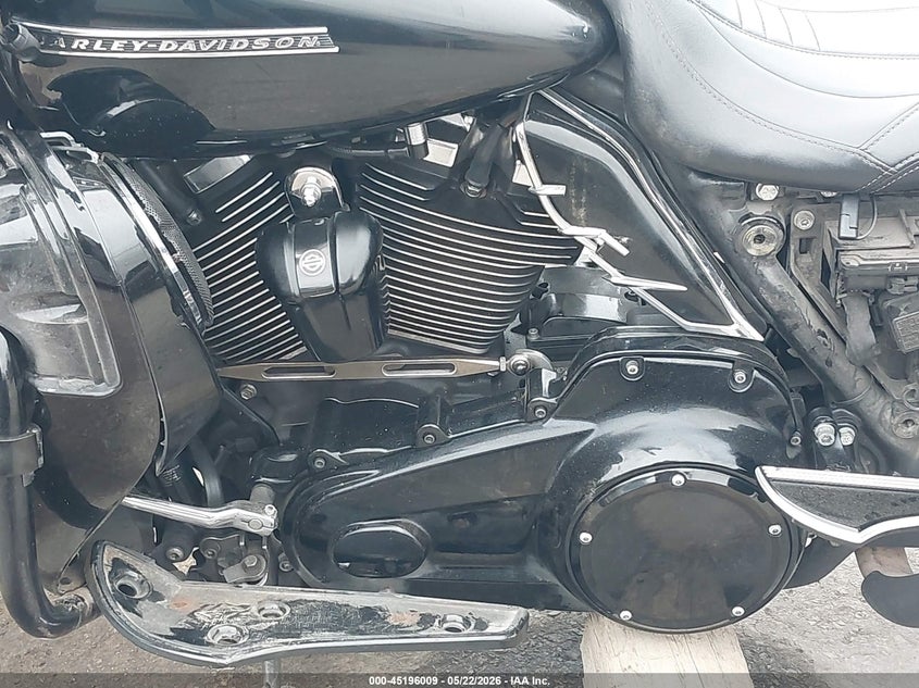 2018 Harley-Davidson Fltrxs Road Glide Special VIN: 1HD1KTC16JB613832 Lot: 45196009