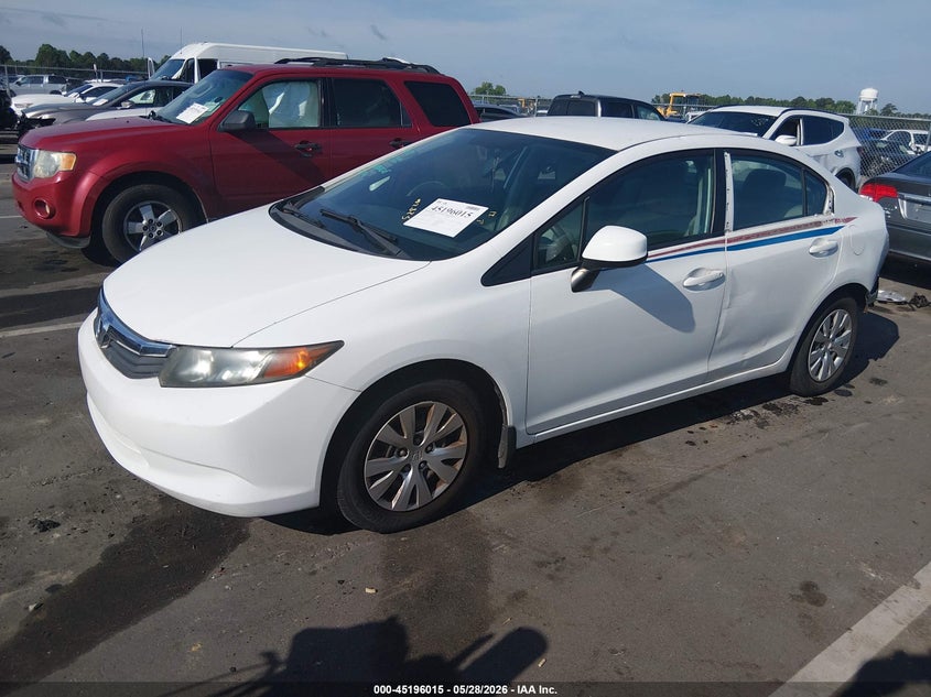 2012 Honda Civic 1.8 Lx white Lot 111045196015 Vin 2HGFB2F55CH565137