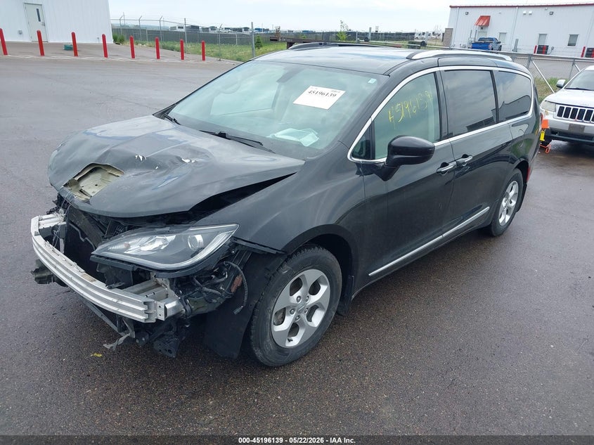 Vin: 2c4rc1eg6hr837699, lot: 45693869, chrysler pacifica touring-l plus 20172