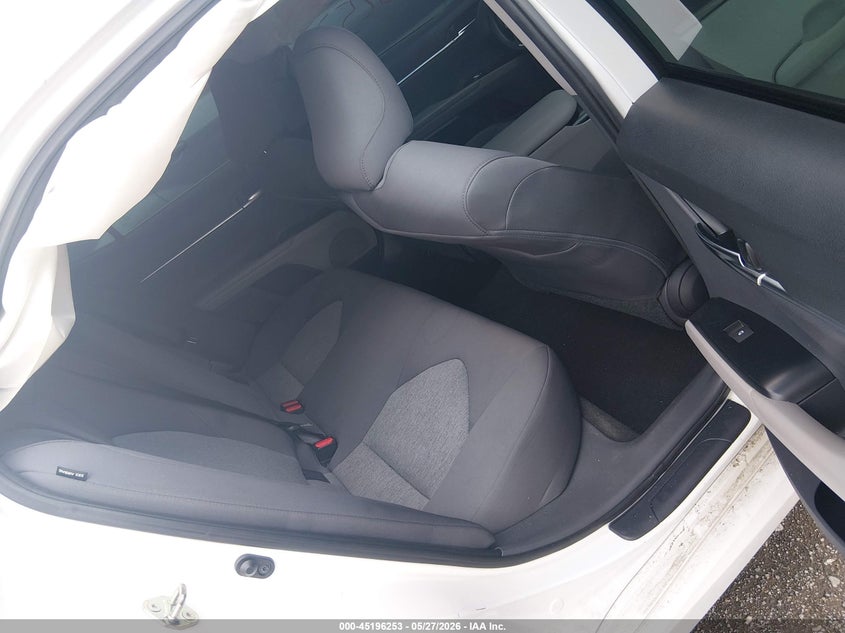 2020 TOYOTA CAMRY auction photo 8
