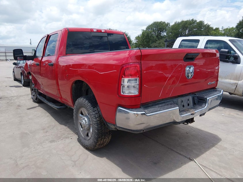 Vin: 3c6ur5cl2pg617570, lot: 45694057, ram 2500 tradesman  4x4 6'4 box 20233