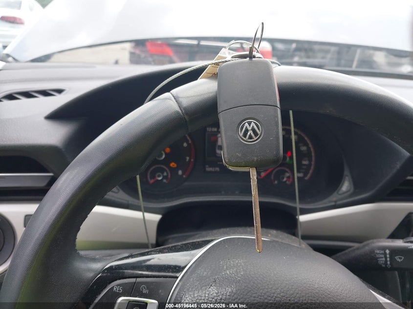 2022 VOLKSWAGEN PASSAT 2.0T SE — Photo 11