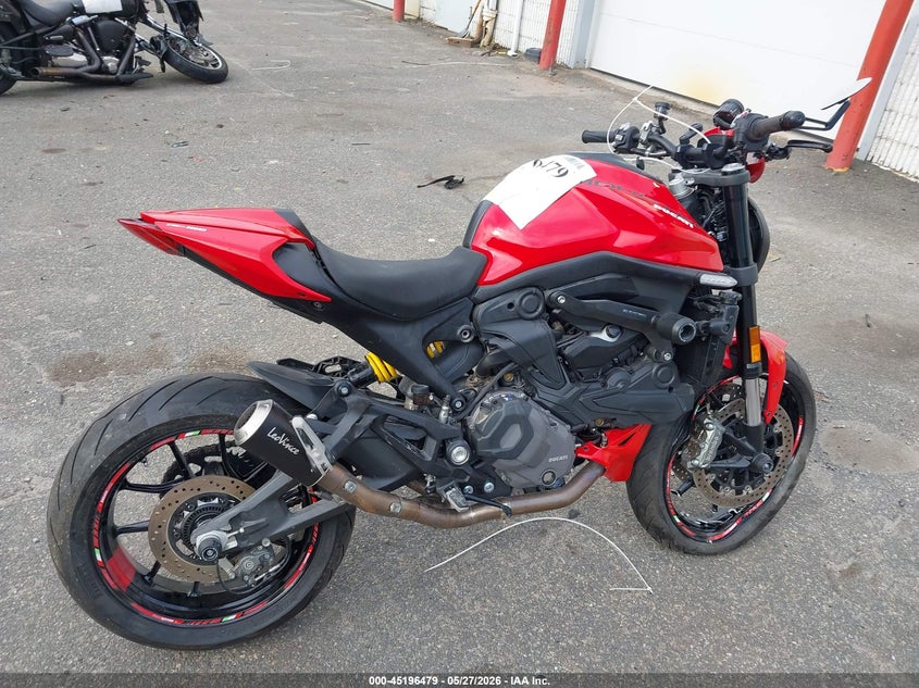 2024 DUCATI MONSTER MOTO 2