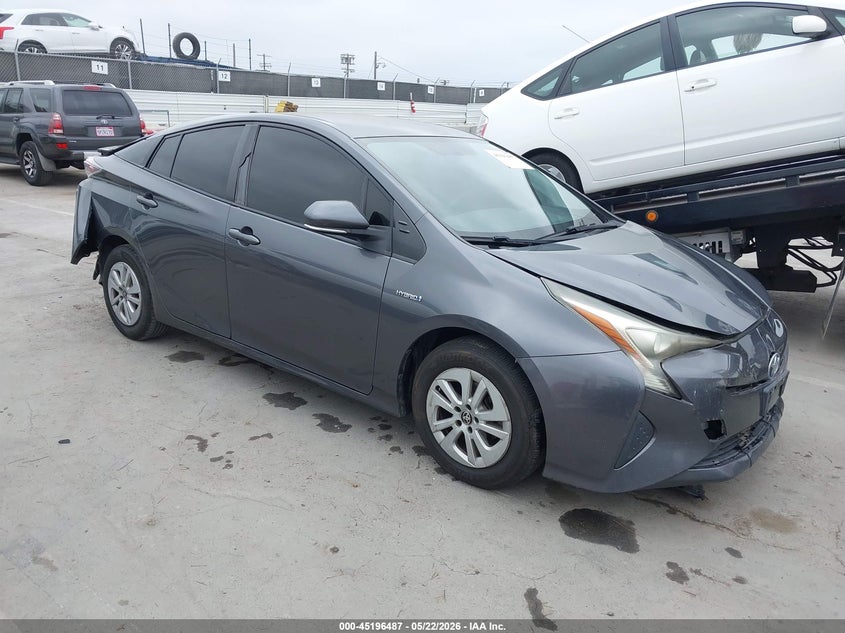2016 TOYOTA PRIUS auction photo 1