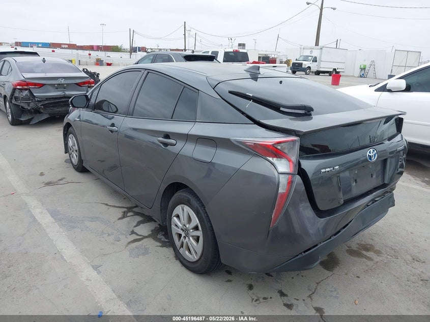 2016 TOYOTA PRIUS auction photo 3