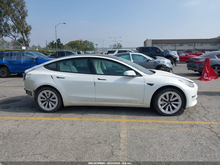 AtlanticExpress - Tesla Model 3
