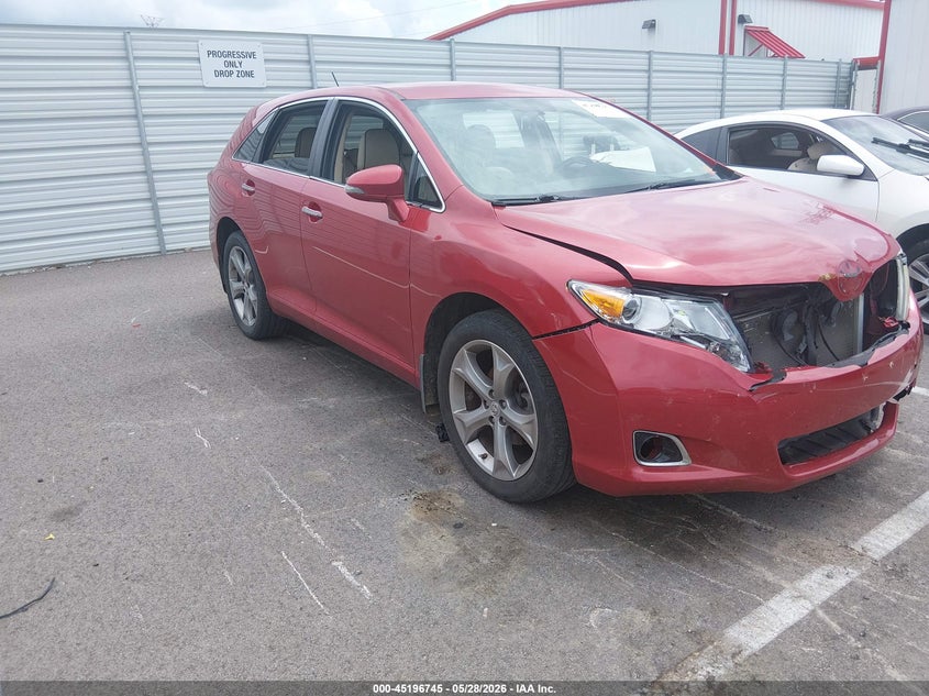 2015 TOYOTA VENZA auction photo 1