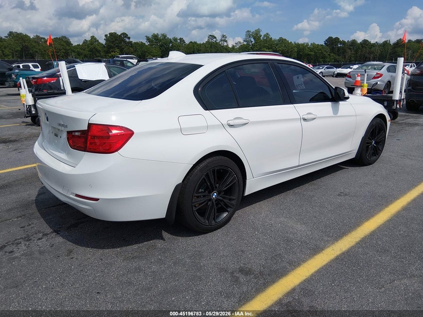 Vin: wba3c3g57fnt52959, lot: 45694511, bmw 320i xdrive 20154