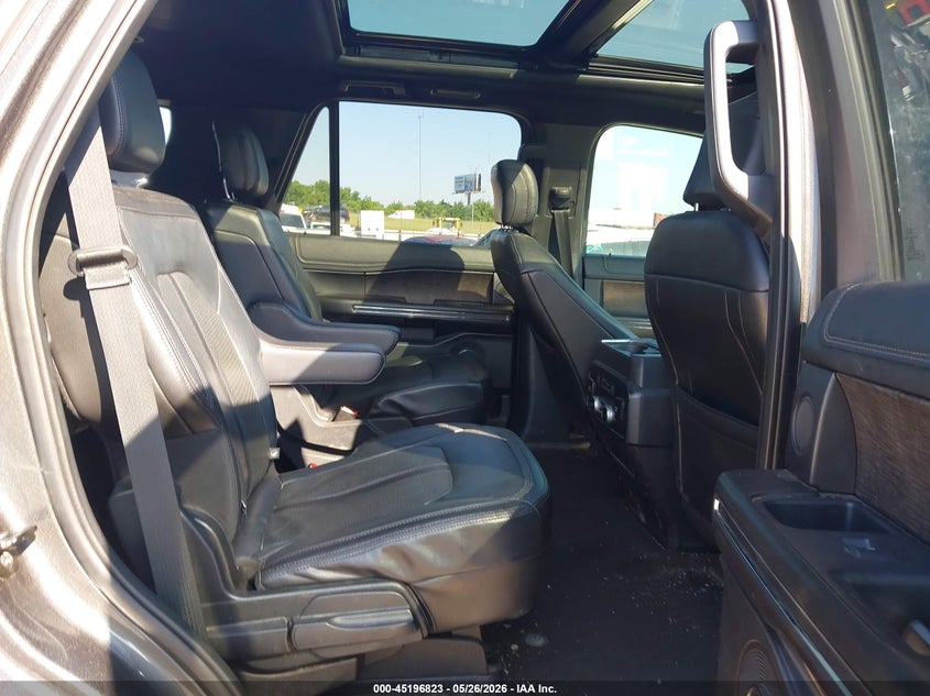 2018 Ford Expedition Limited VIN: 1FMJU1KT9JEA49154 Lot: 45196823