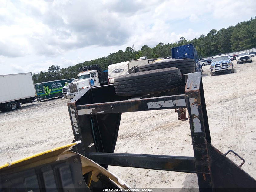 2022 BIG TEX TRAILER CO INC FLATBED GOOSENECK auction photo 7