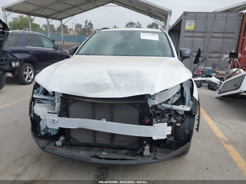 2025 Volvo Xc40 B5 Plus Dark Theme VIN: YV4L12UC2S2452725 Lot: 45197089