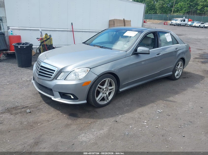 WDDHF9AB5BA442720 2011 Mercedes-Benz E 550 4matic photo 1