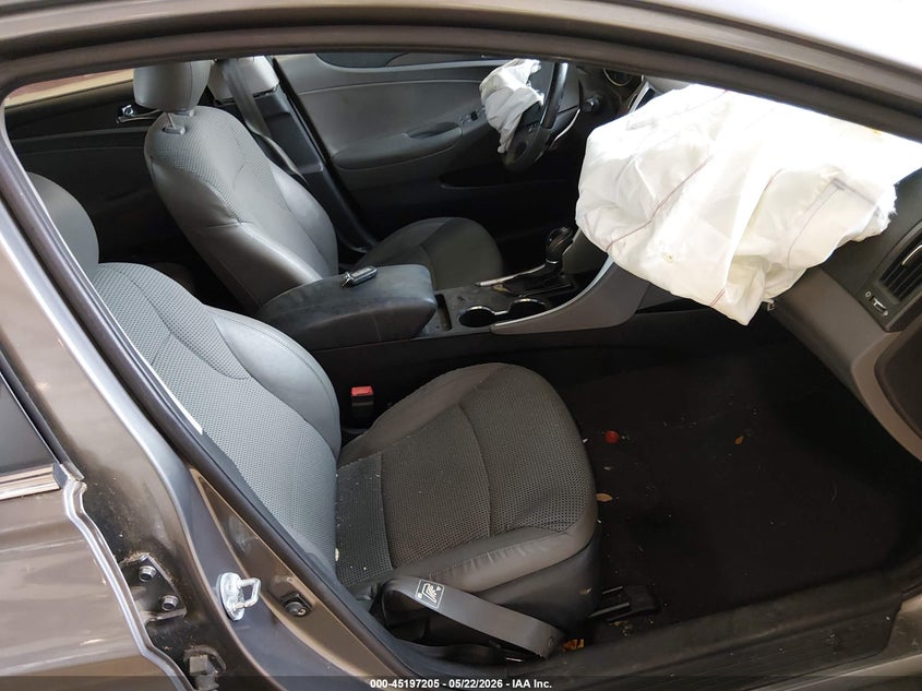 2011 HYUNDAI SONATA auction photo 5