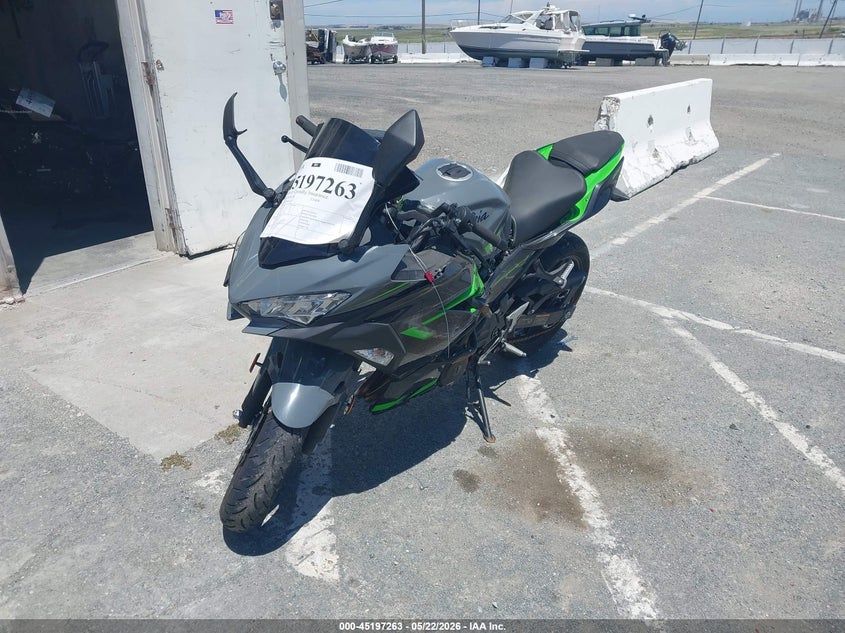 2019 Kawasaki Ex400 JKAEXKG17KDA36773 photo 1