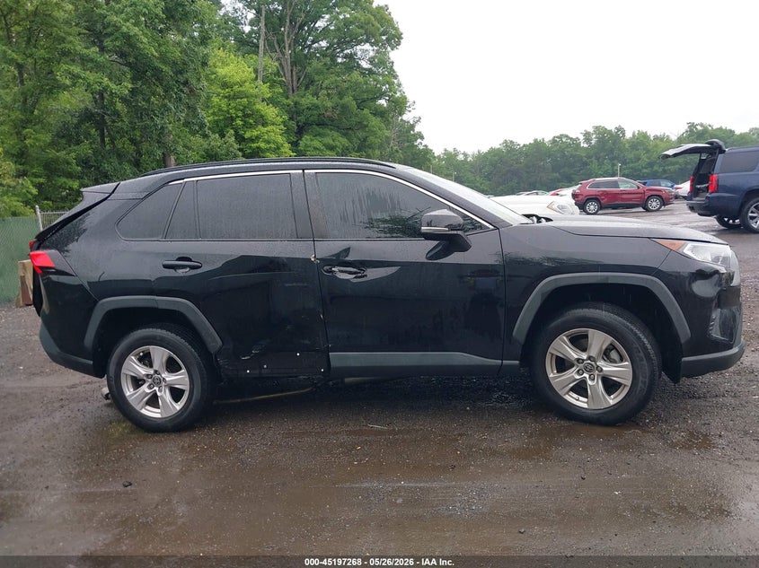 AtlanticExpress - Toyota RAV4
