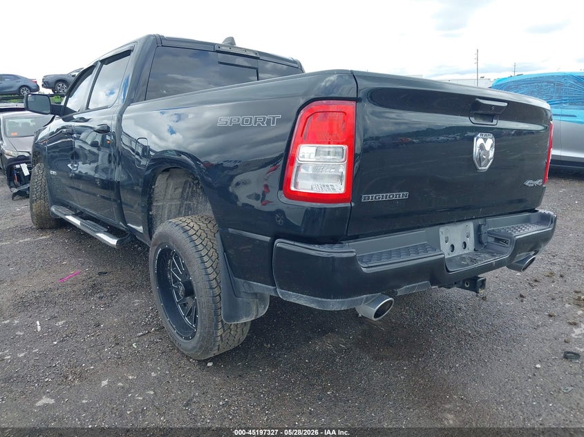Vin: 1c6srfmt7pn590367, lot: 45695055, ram 1500 big horn  4x4 6'4 box 20233