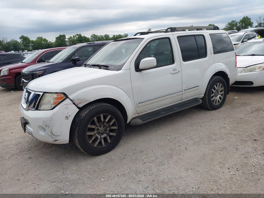 2011 NISSAN PATHFINDER auction photo 2
