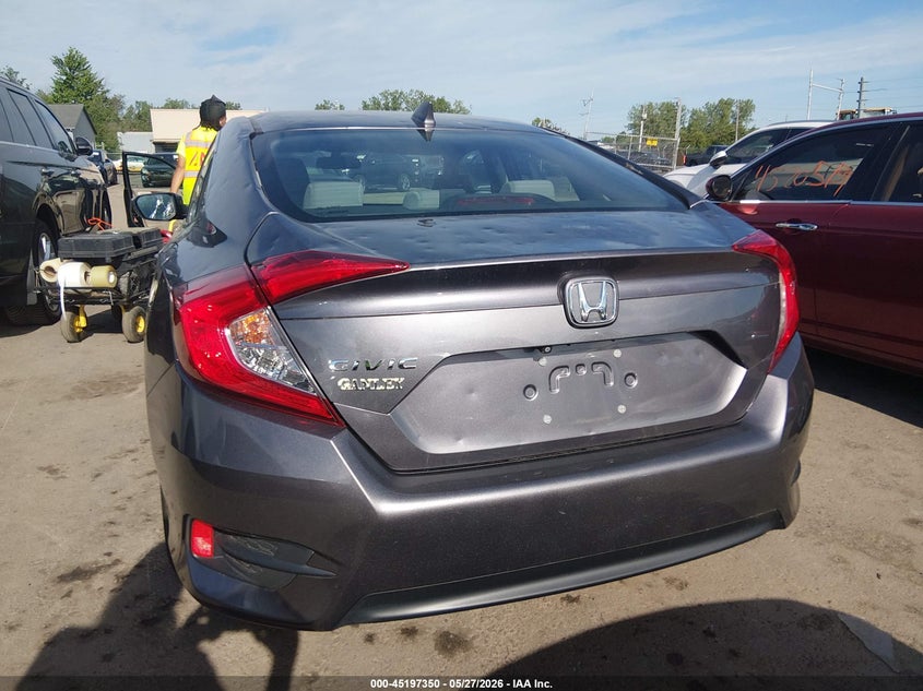 VIN 19XFC2F74HE070704 2017 HONDA CIVIC EX