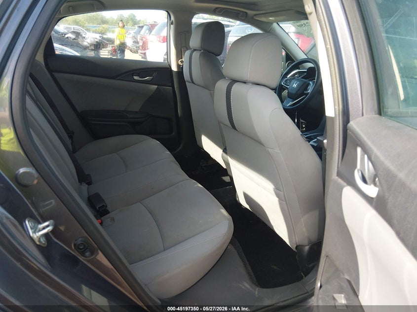VIN 19XFC2F74HE070704 2017 HONDA CIVIC EX