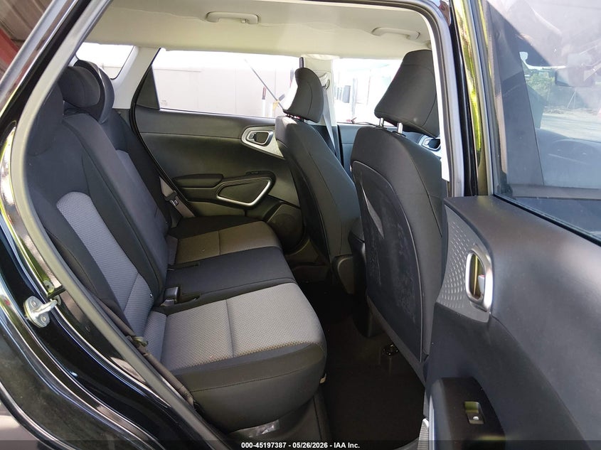 2023 KIA SOUL auction photo 8