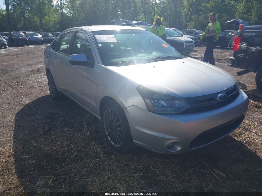 Vin: 1fahp3gnxaw191304, lot: 45695122, ford focus ses 2010 img_1
