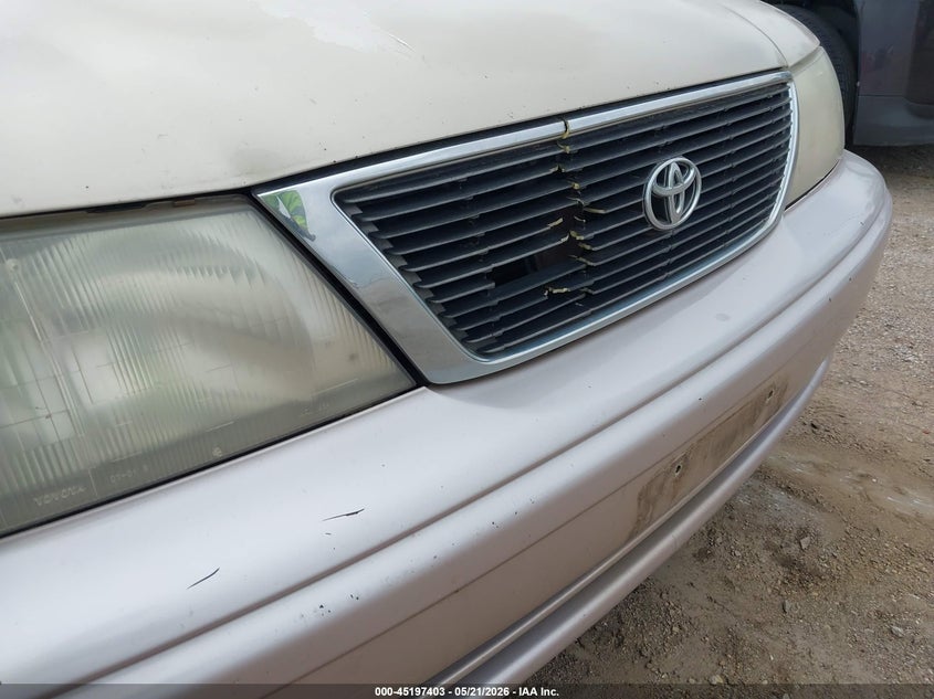 1996 Toyota Avalon Xl/Xls VIN: 4T1BF12B1TU090523 Lot: 45197403