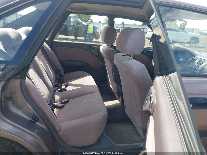 1995 Subaru Legacy L VIN: 4S3BD6354S7221859 Lot: 45197414