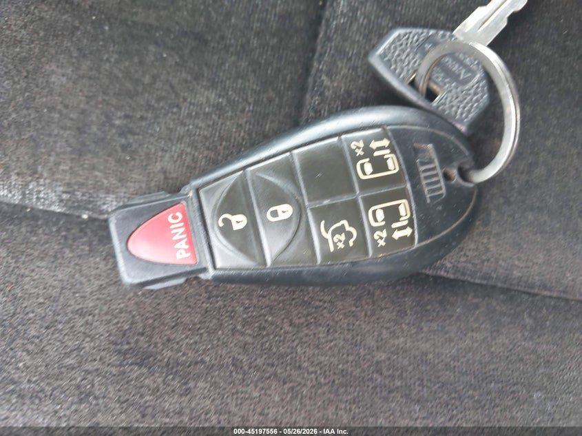 2C4RDGCG0CR340921 2012 Dodge Caravan 3.6 Grand Sxt silver