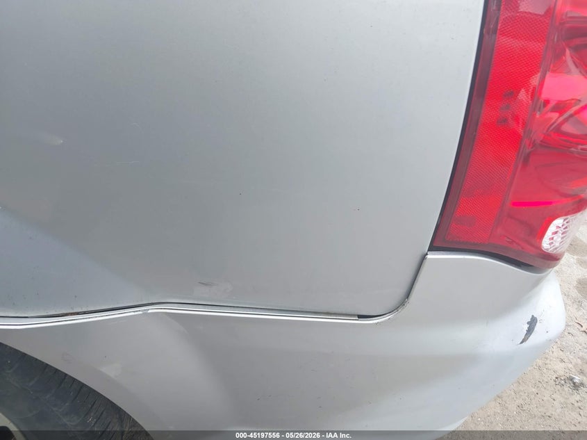 2C4RDGCG0CR340921 2012 Dodge Caravan 3.6 Grand Sxt silver