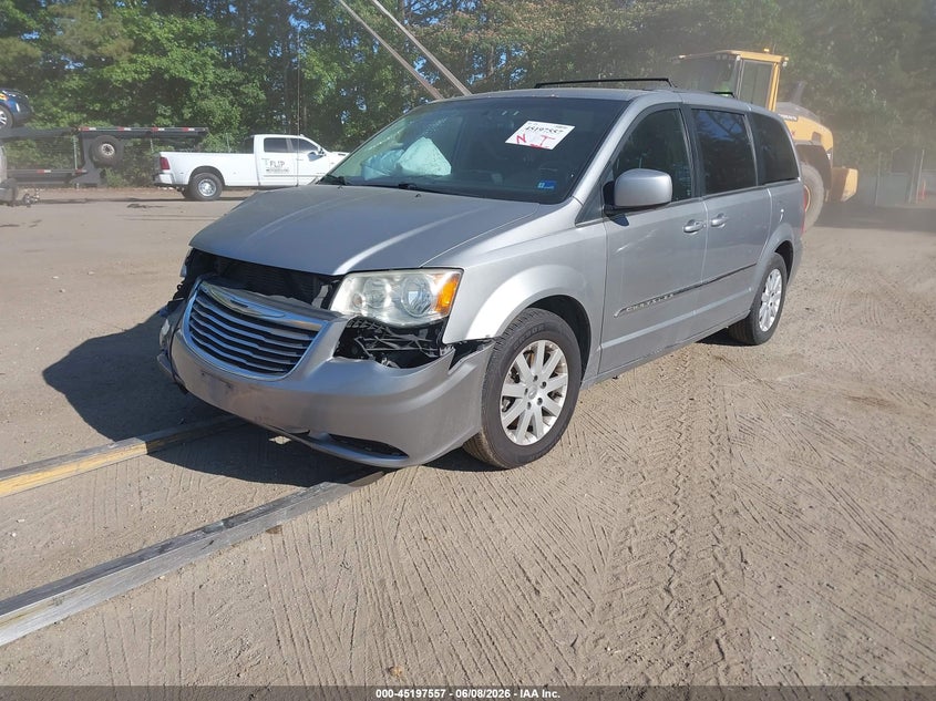 Vin: 2c4rc1bg1dr684051, lot: 45695285, chrysler town & country touring 20132