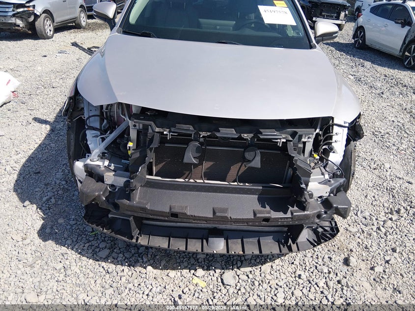2022 Toyota Venza Xle VIN: JTEAAAAH7NJ105661 Lot: 45197578