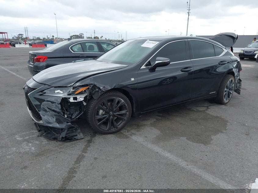 Vin: 58aga1c18nu021771, lot: 45695321, lexus es 300h f sport 20222