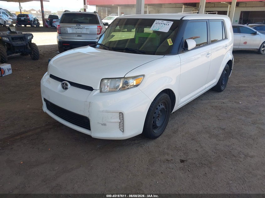 Vin: jtlze4fe4fj082079, lot: 45695340, scion xb 20152