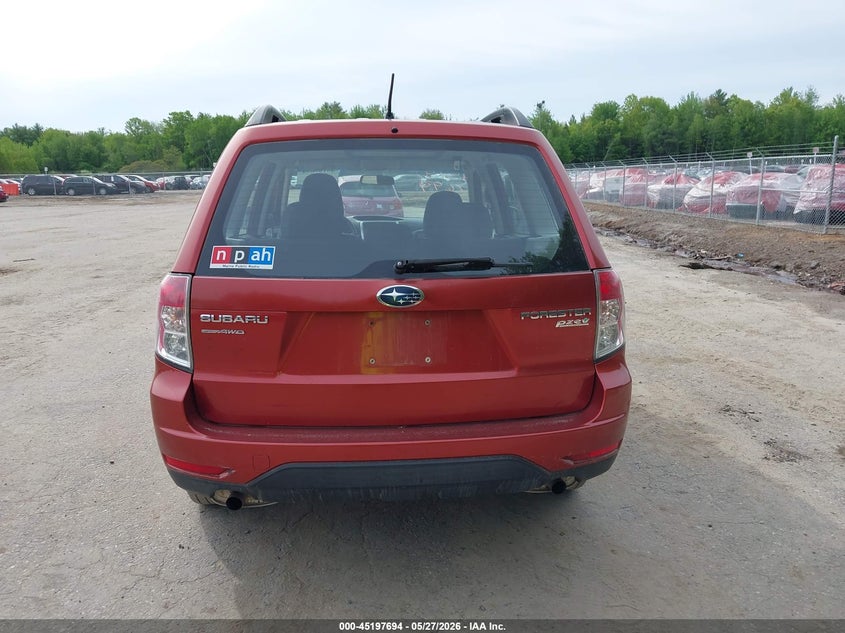 2010 Subaru Forester 2.5 2.5X orange Lot 111045197694 Vin JF2SH6BCXAH902753