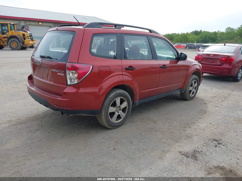 2010 Subaru Forester 2.5 2.5X orange Lot 111045197694 Vin JF2SH6BCXAH902753