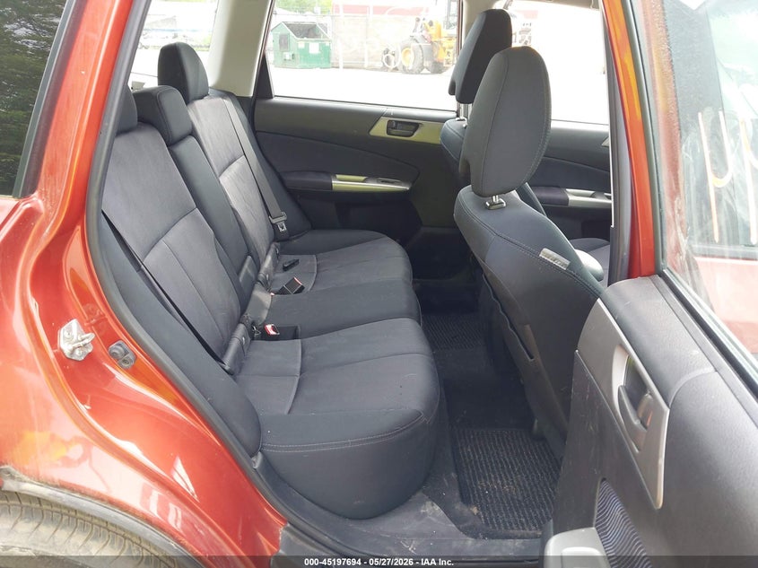 2010 Subaru Forester 2.5 2.5X orange Lot 111045197694 Vin JF2SH6BCXAH902753