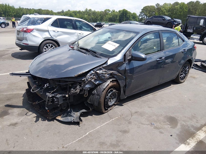 2018 TOYOTA COROLLA auction photo 2