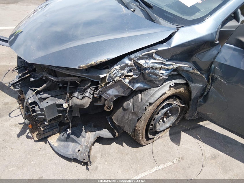 2018 TOYOTA COROLLA auction photo 6