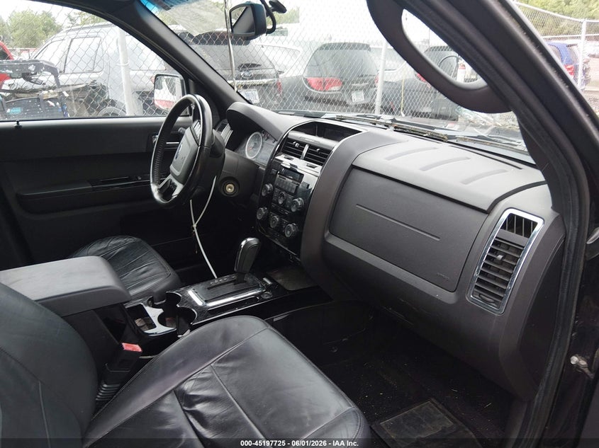 2012 FORD ESCAPE auction photo 5