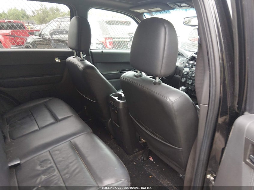 2012 FORD ESCAPE auction photo 8