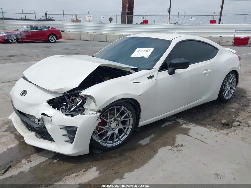 Vin: jf1znaa14g9702257, lot: 45695495, scion fr-s 20162
