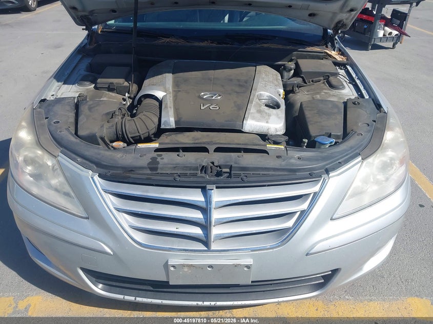 2009 Hyundai Genesis 3.8 VIN: KMHGC46E29U042946 Lot: 45197810